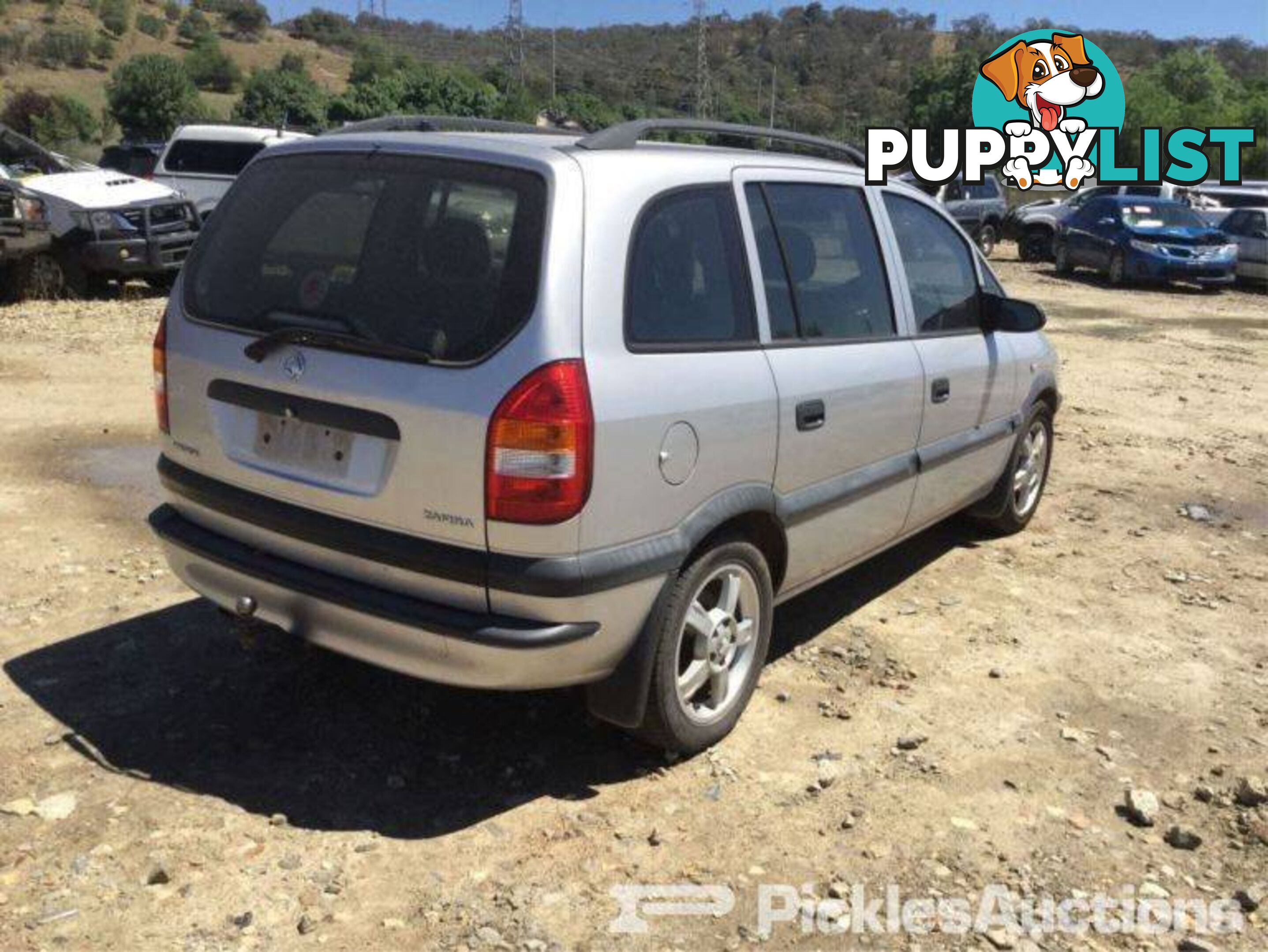 2002 , Holden Zafira Wrecking Now