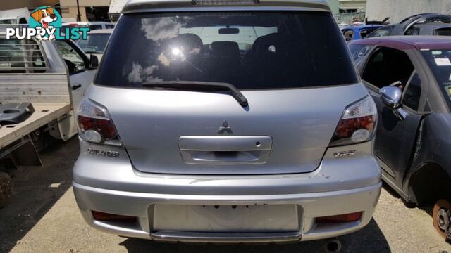 2004, Silver Mitsubishi Outlander Silver