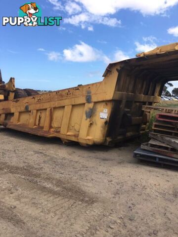 1987 Komatsu HD465-3 Dump Truck