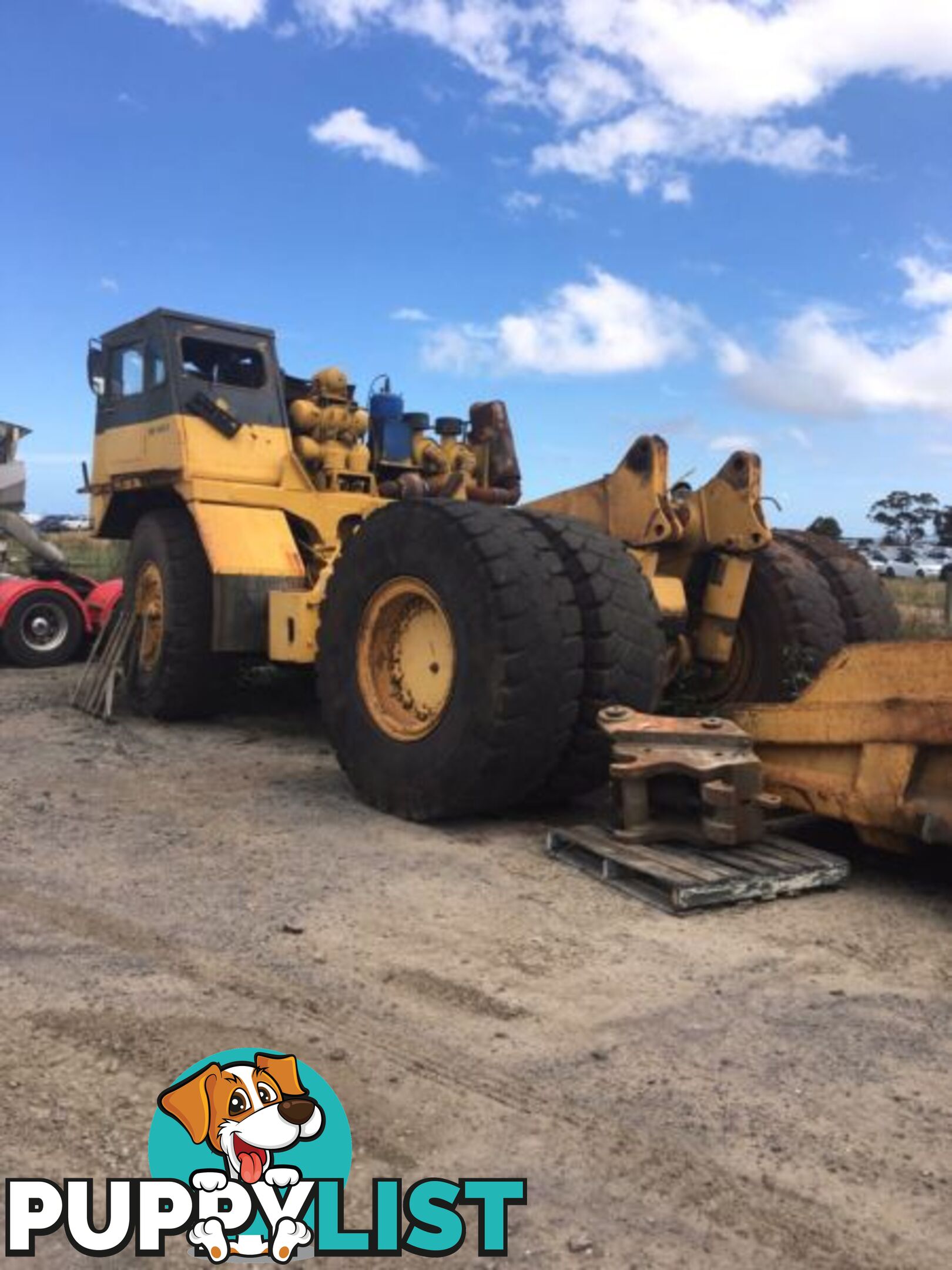 1987 Komatsu HD465-3 Dump Truck