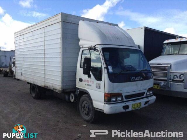 05/01, Isuzu, NPR 400 LWB, 4 x 2, Pan-Tech Wrecking Now