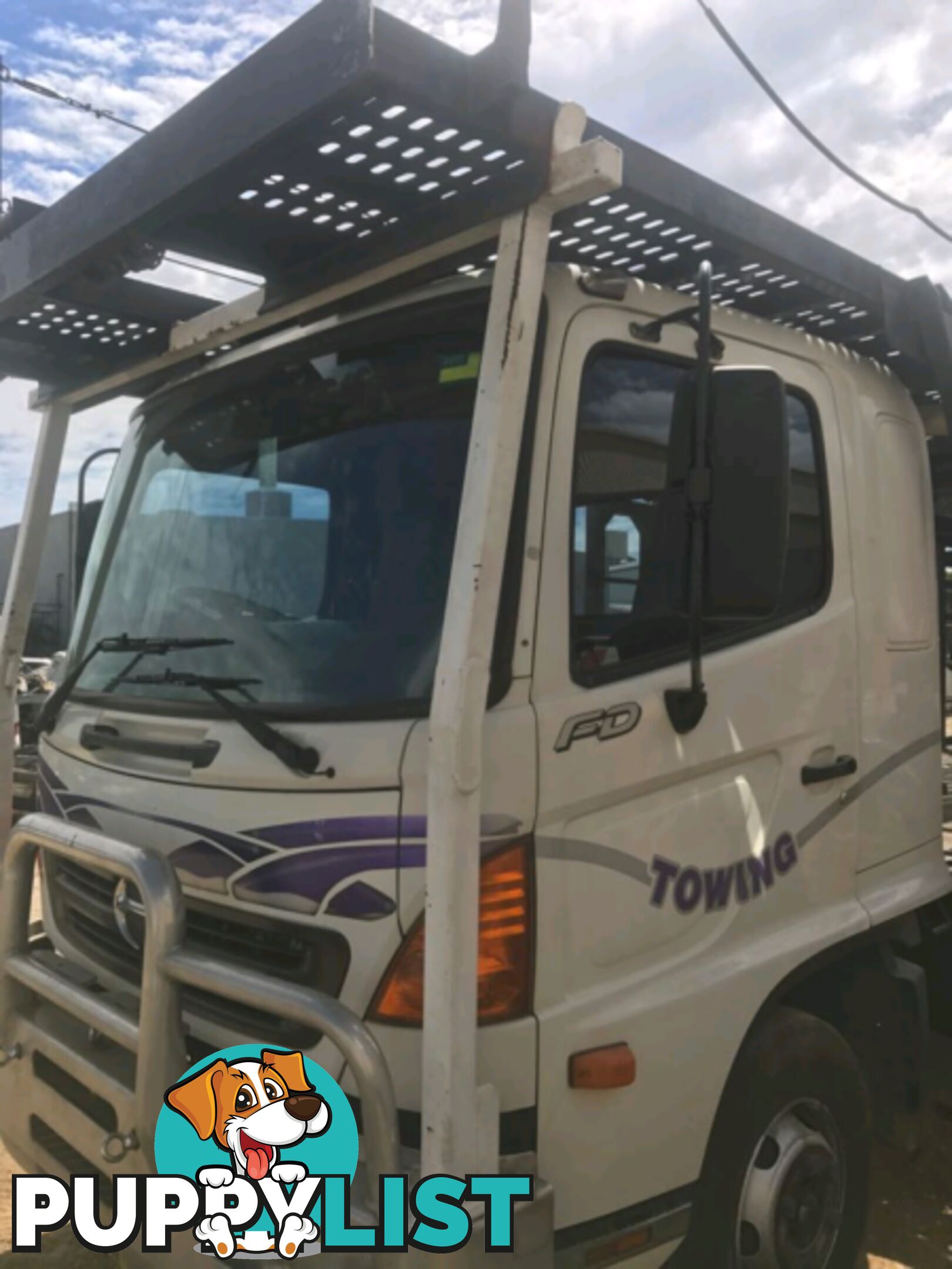 Hino FD1J SELLING COMPLETE TRUCK