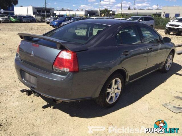 1/07, Mitsubishi, 380, Sedan Wrecking Now