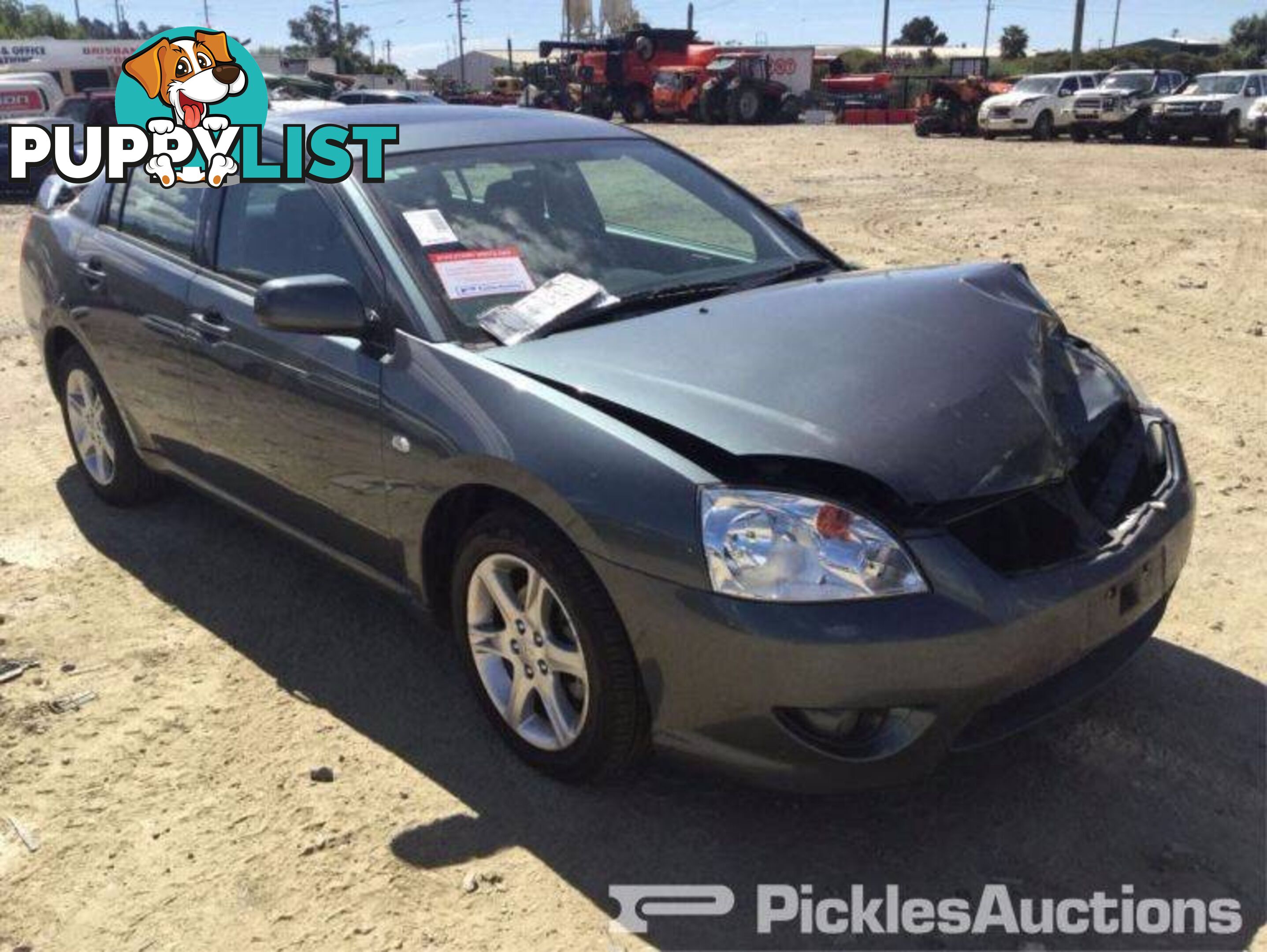 1/07, Mitsubishi, 380, Sedan Wrecking Now