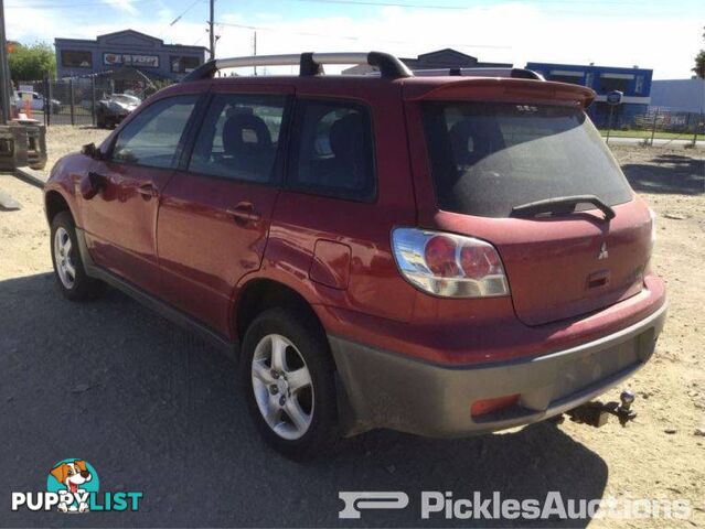 04/04, Mitsubishi, Outlander, Wagon Wrecking Now