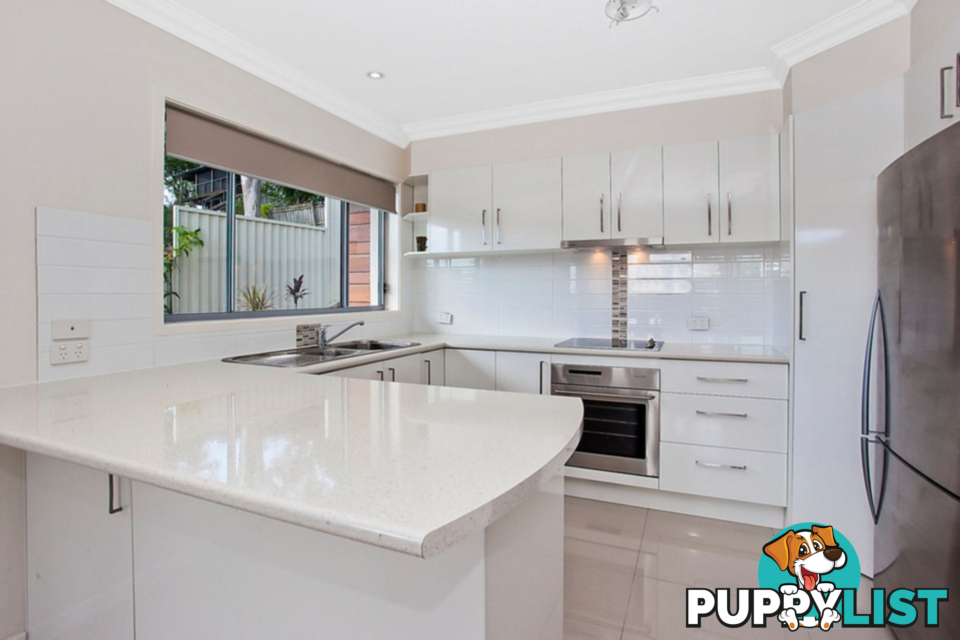 2/58 West Burleigh Road BURLEIGH HEADS QLD 4220