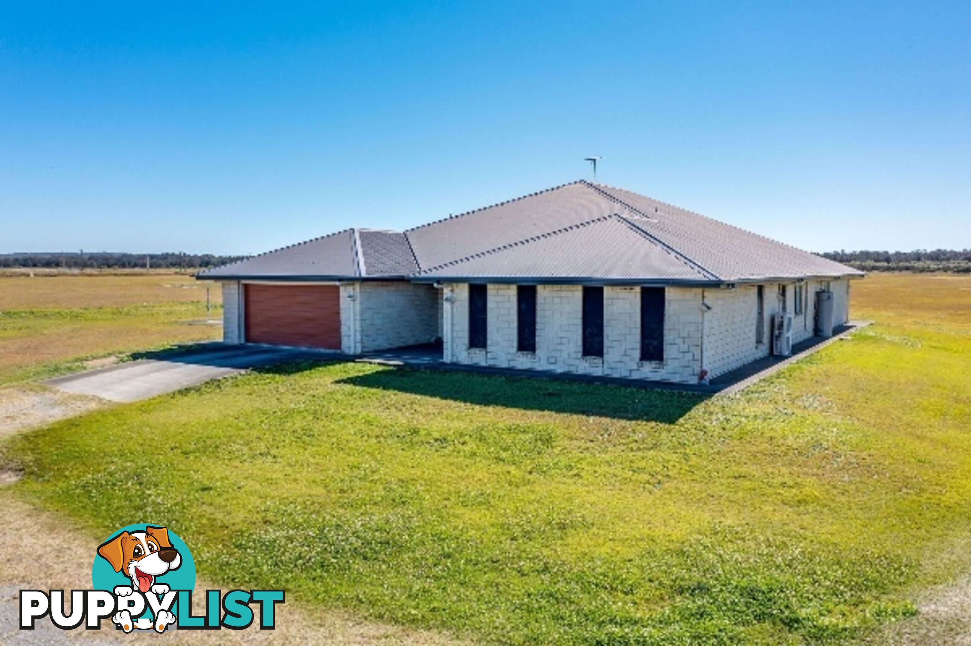 27 Rocky Point Road WOONGOOLBA QLD 4207