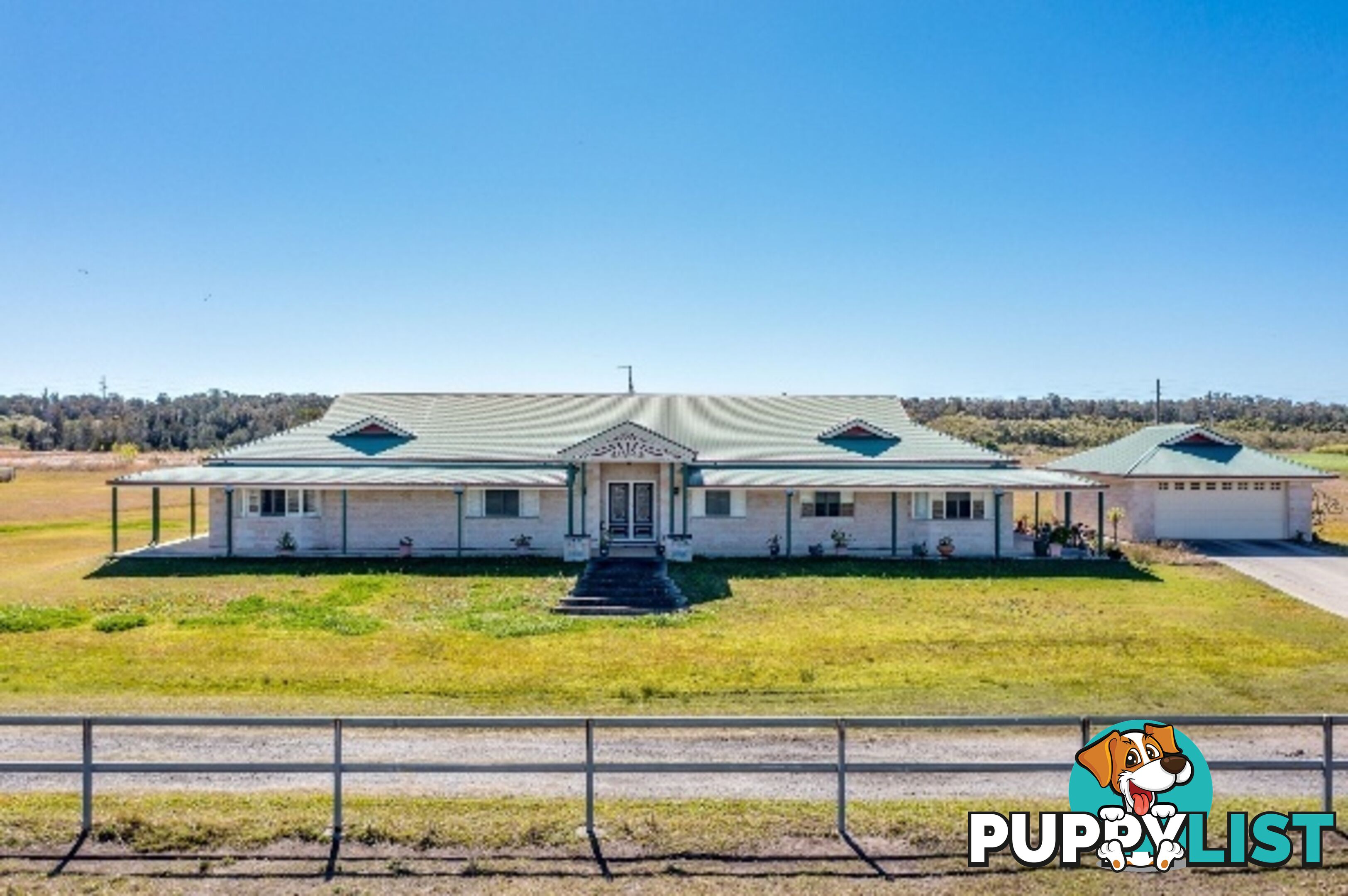 27 Rocky Point Road WOONGOOLBA QLD 4207