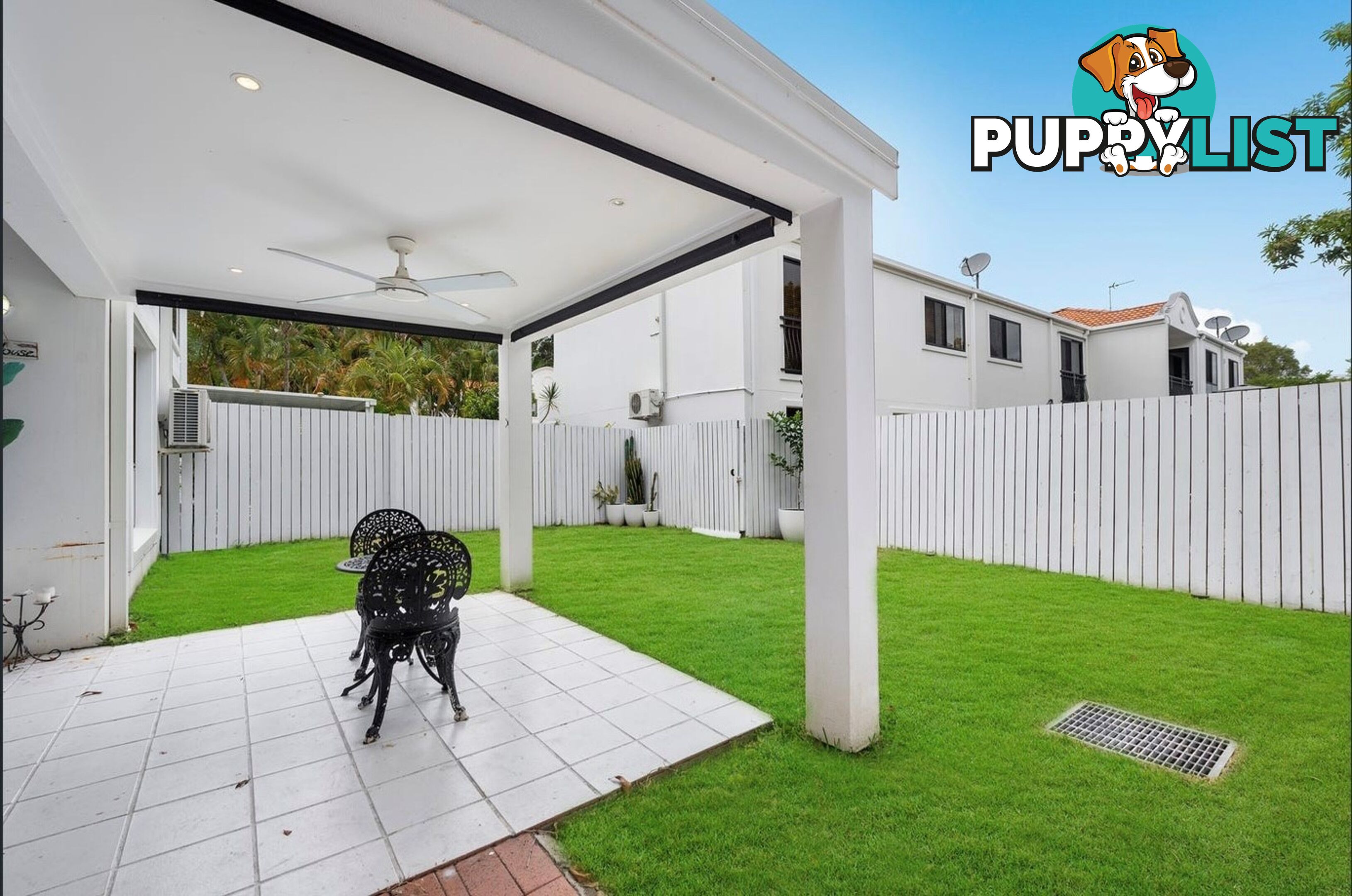 10/15 Esther Place SURFERS PARADISE QLD 4217