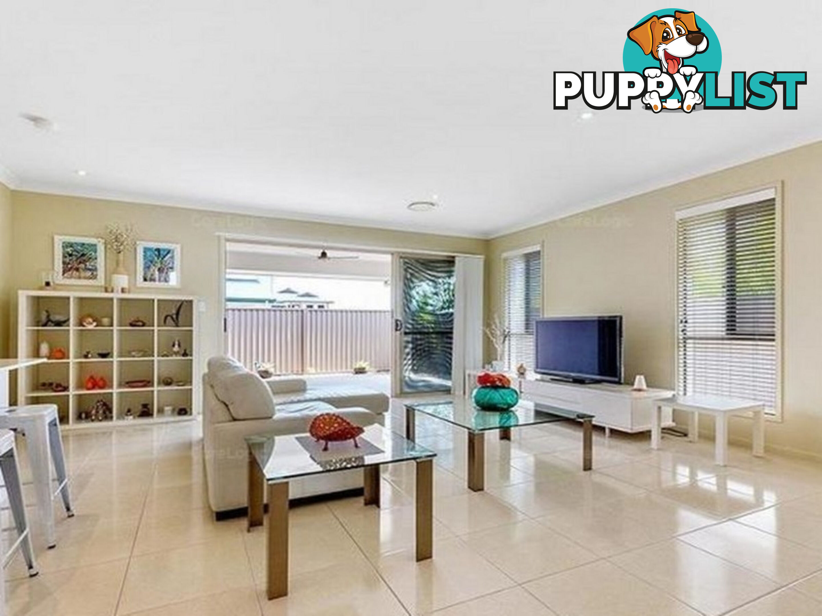 20 Elizabeth Crescent VARSITY LAKES QLD 4227