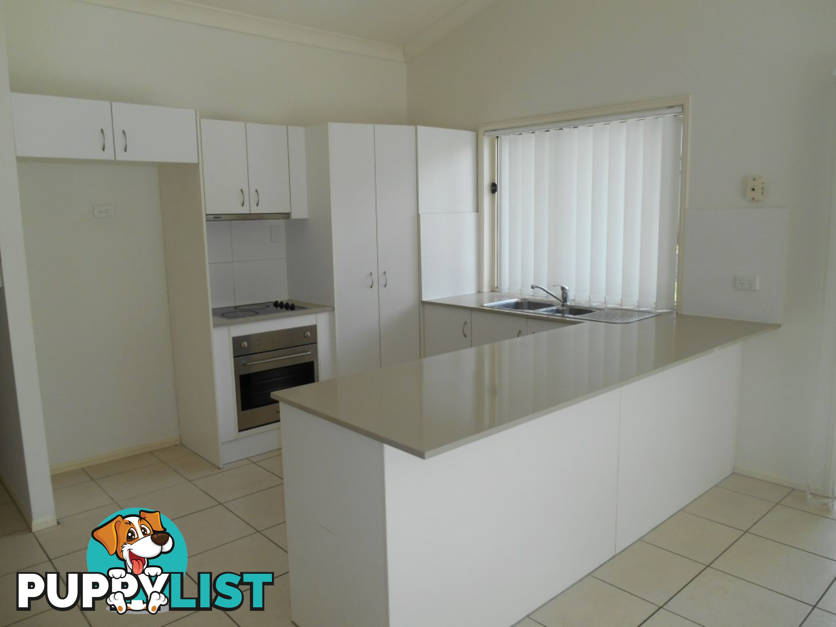 121 Bayswater Avenue VARSITY LAKES QLD 4227