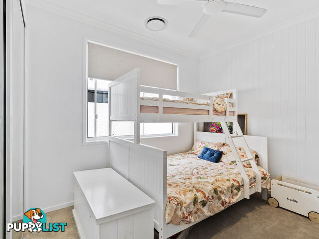 8944 The Point Circuit HOPE ISLAND QLD 4212