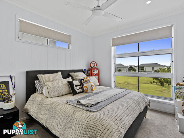 8944 The Point Circuit HOPE ISLAND QLD 4212