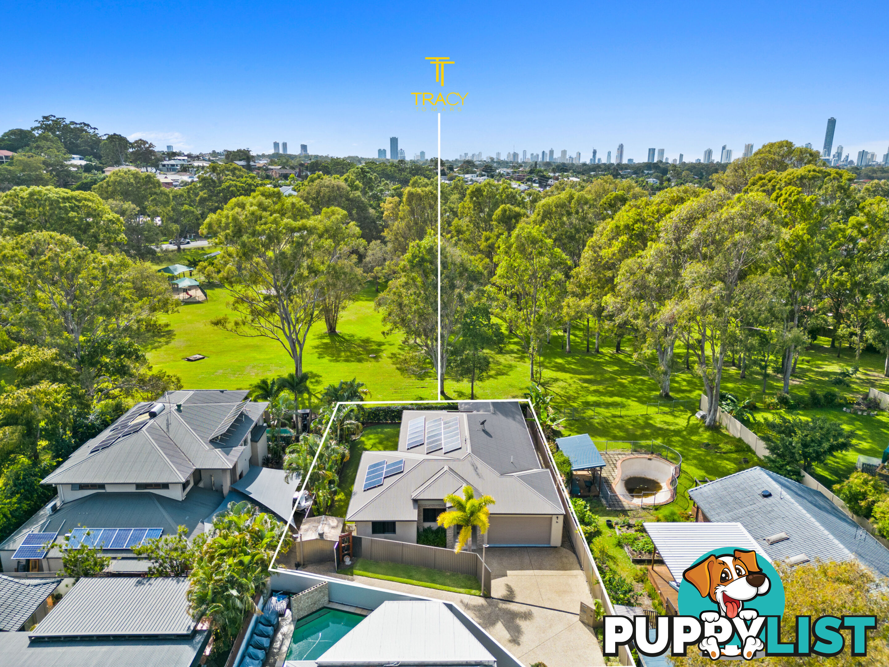 2B Penamber Court BENOWA QLD 4217