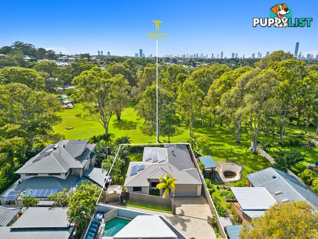 2B Penamber Court BENOWA QLD 4217