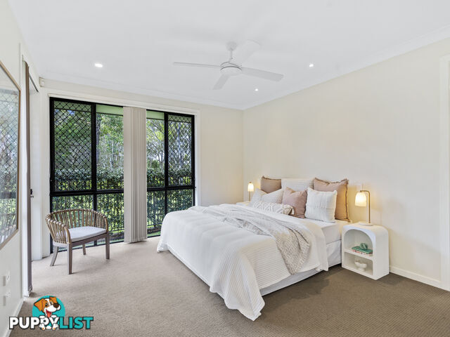 2B Penamber Court BENOWA QLD 4217