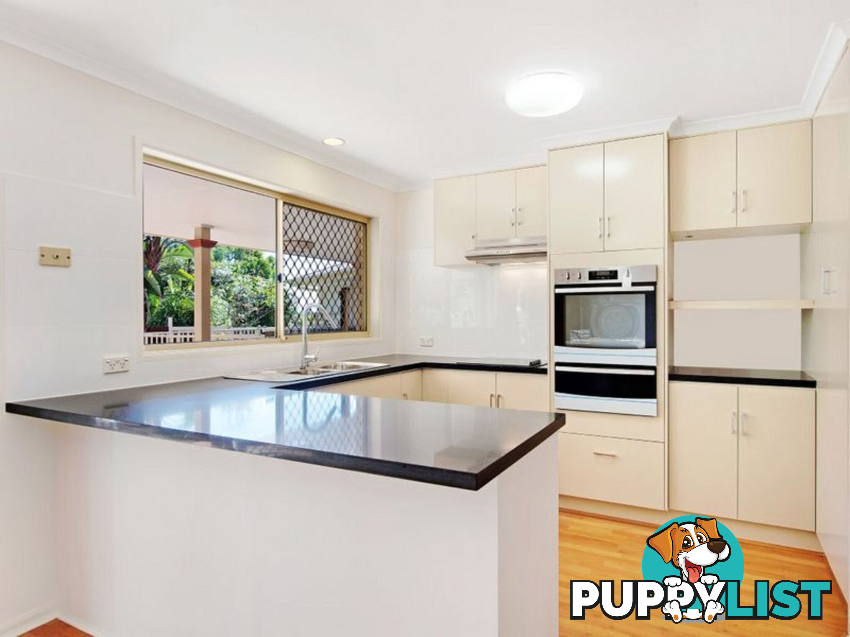 48 Trinity Place ROBINA QLD 4226