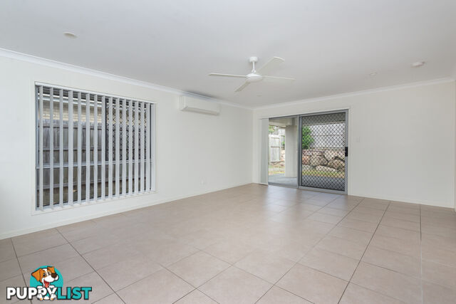 13 Hanlin Way PIMPAMA QLD 4209