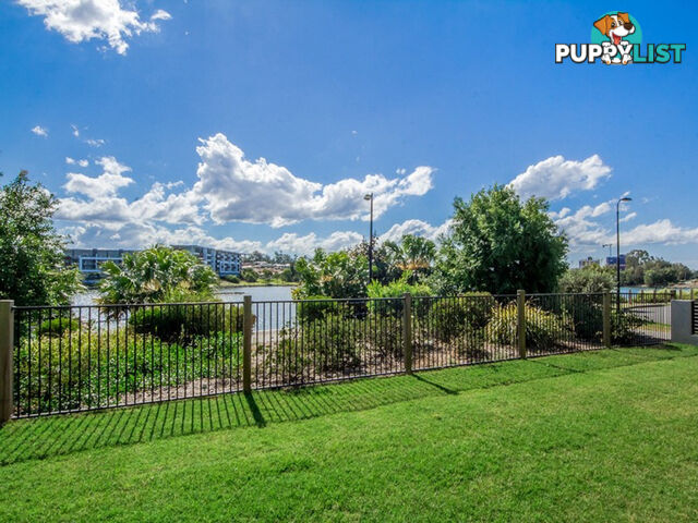 1 Elizabeth Crescent VARSITY LAKES QLD 4227