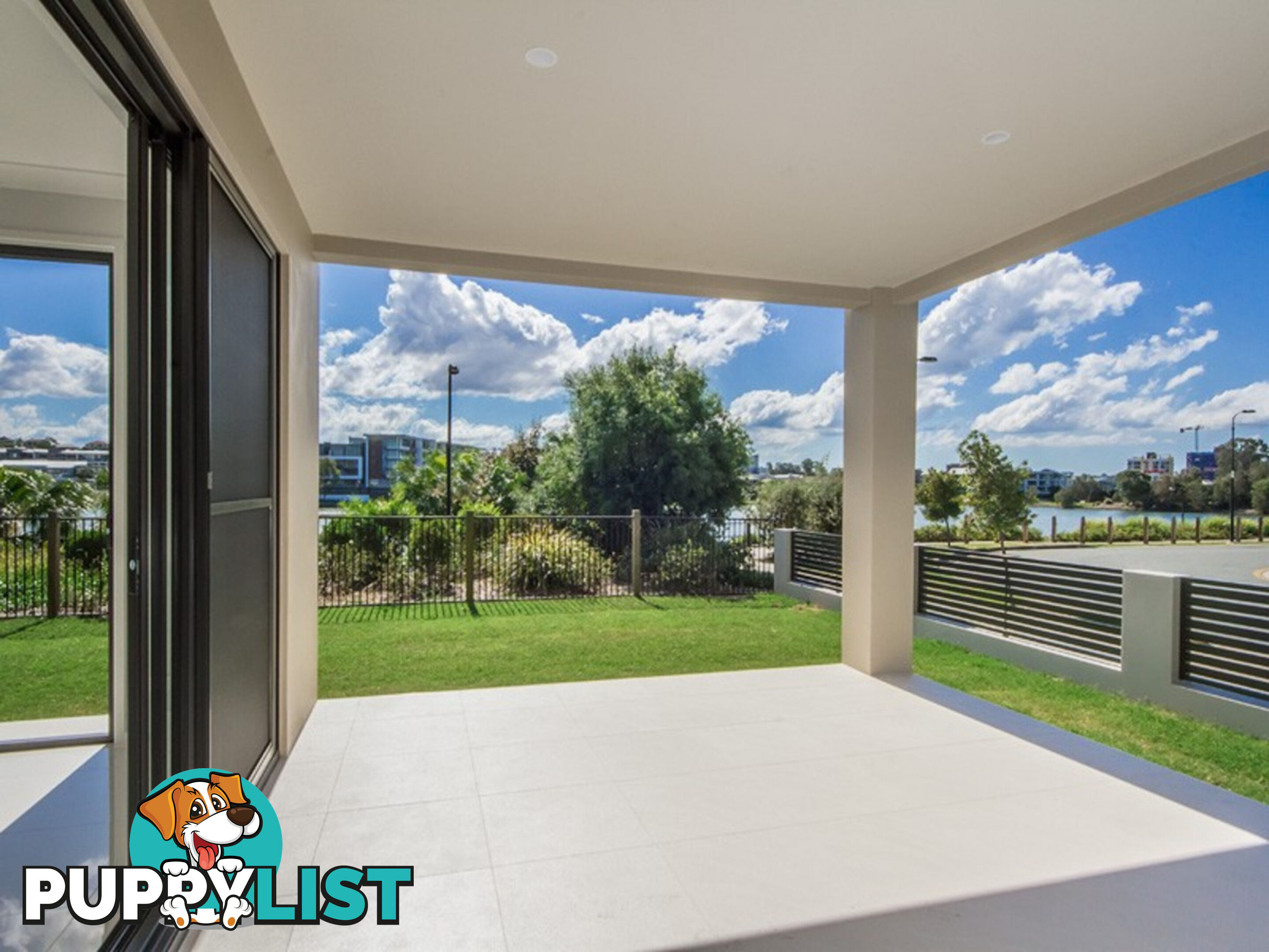 1 Elizabeth Crescent VARSITY LAKES QLD 4227