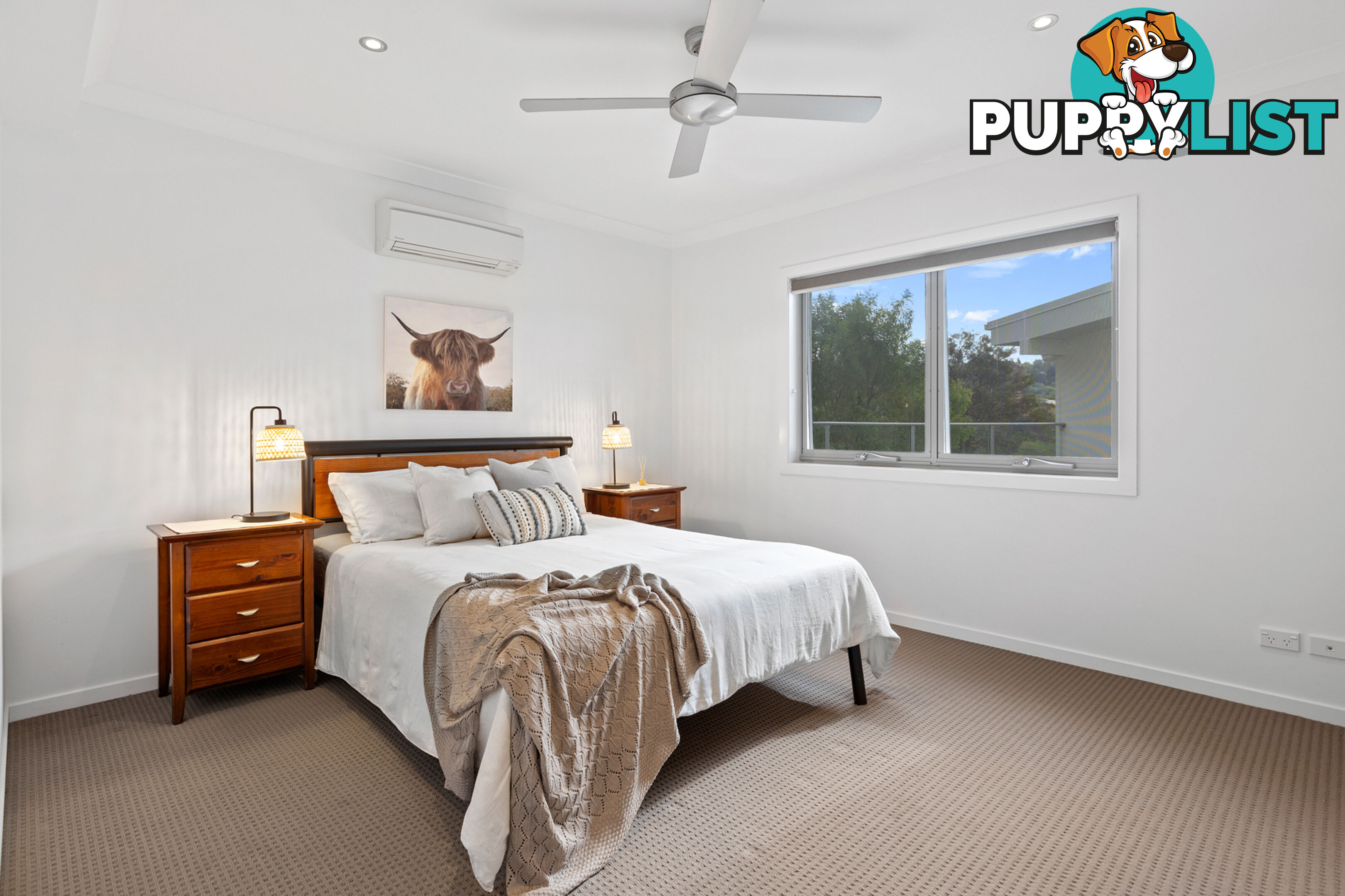 50 Willowvale Drive WILLOW VALE QLD 4209