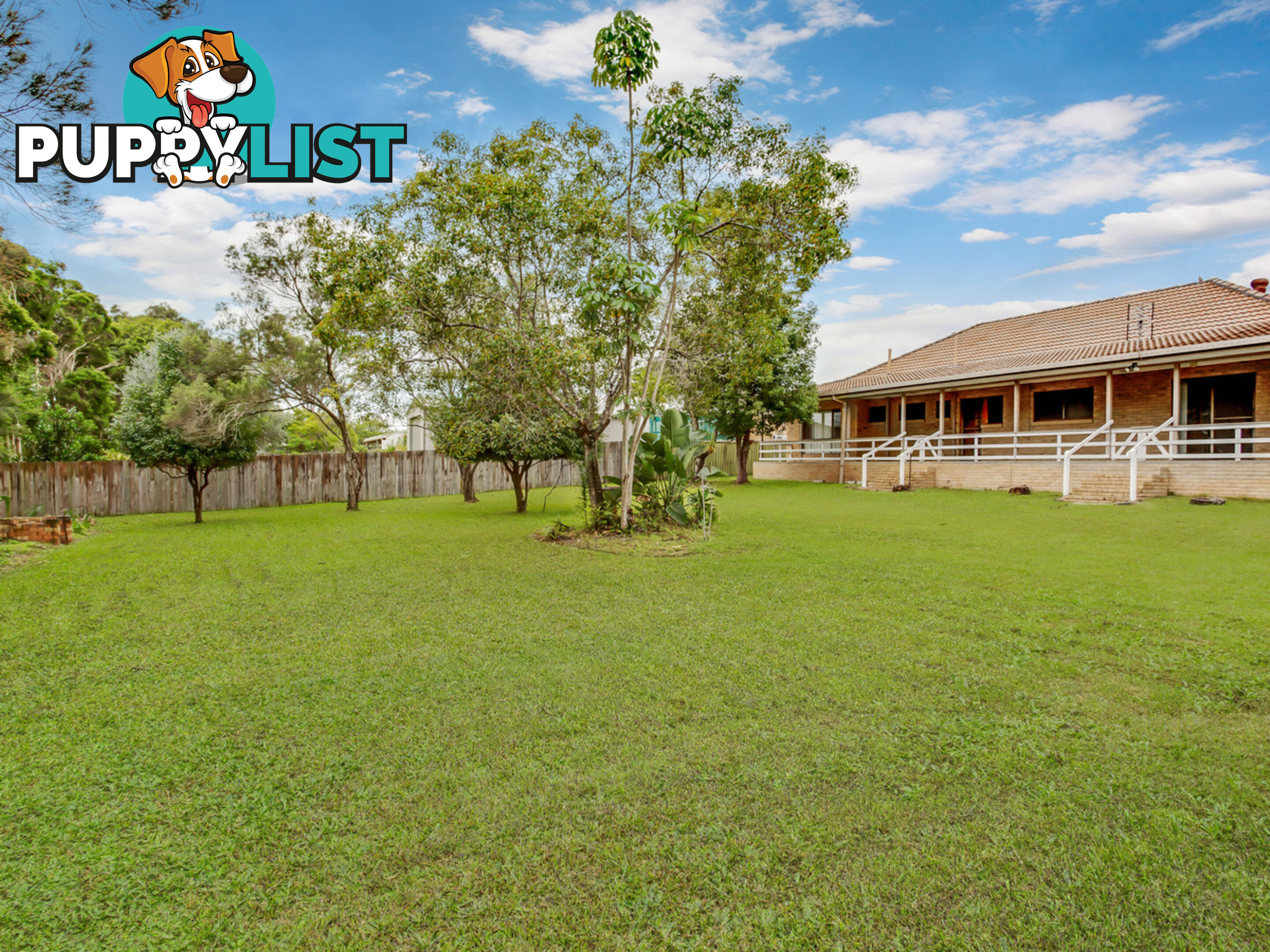 25 Madigan Road CARRARA QLD 4211