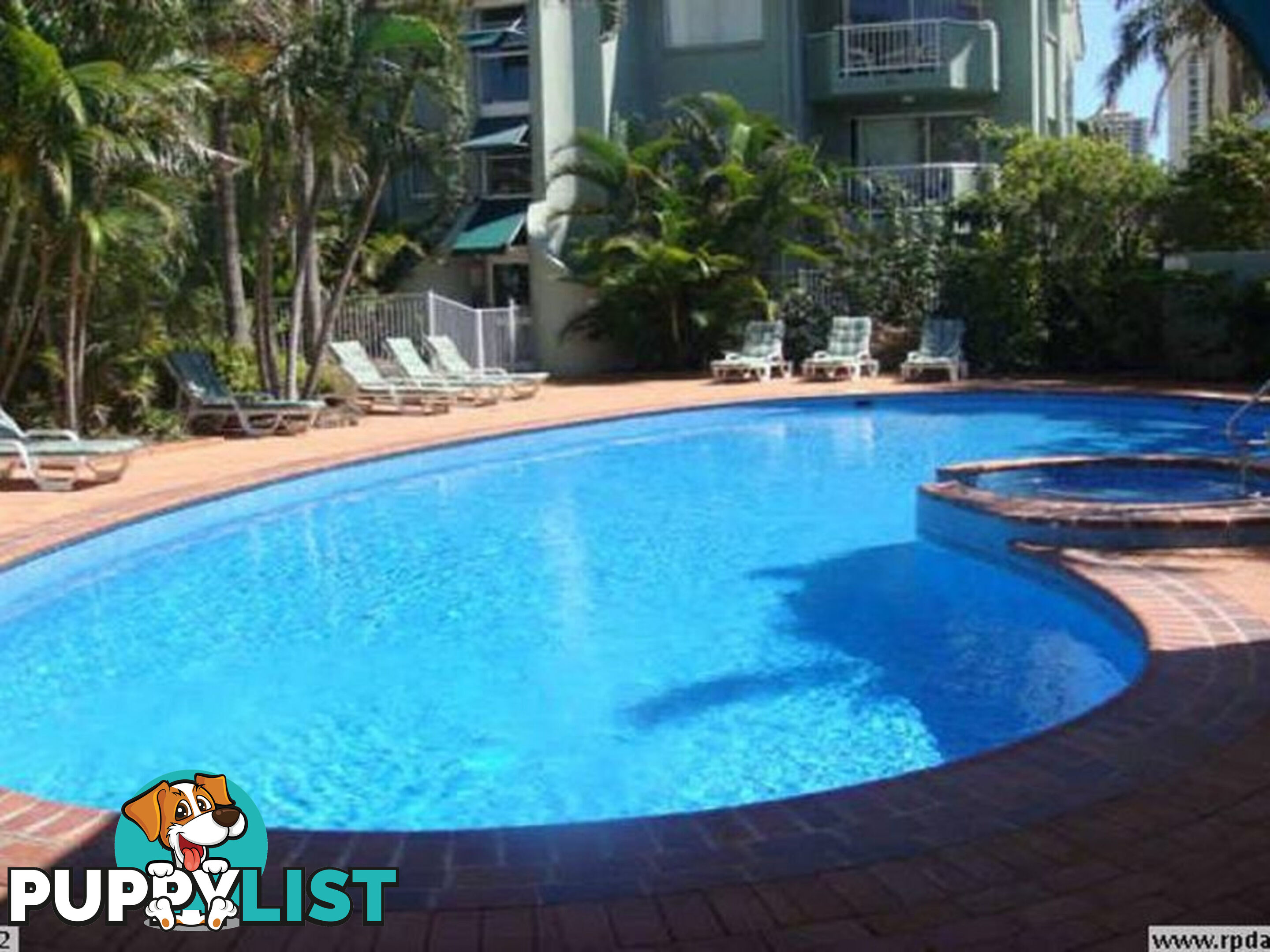 42 11 Breaker Street MAIN BEACH QLD 4217