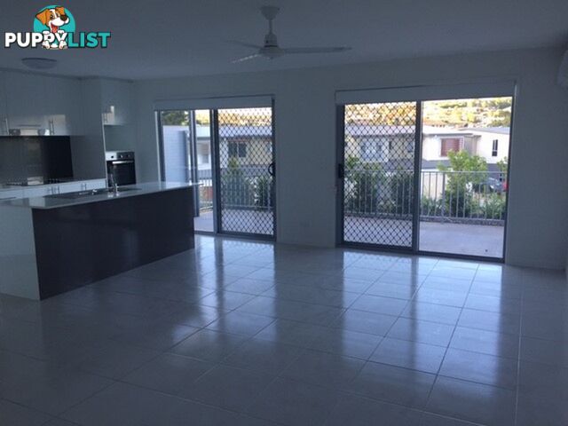 3/37 Witheren Circuit PACIFIC PINES QLD 4211