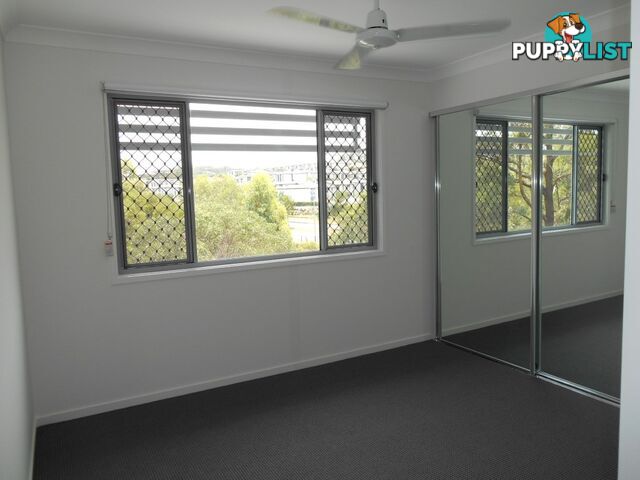 3/37 Witheren Circuit PACIFIC PINES QLD 4211