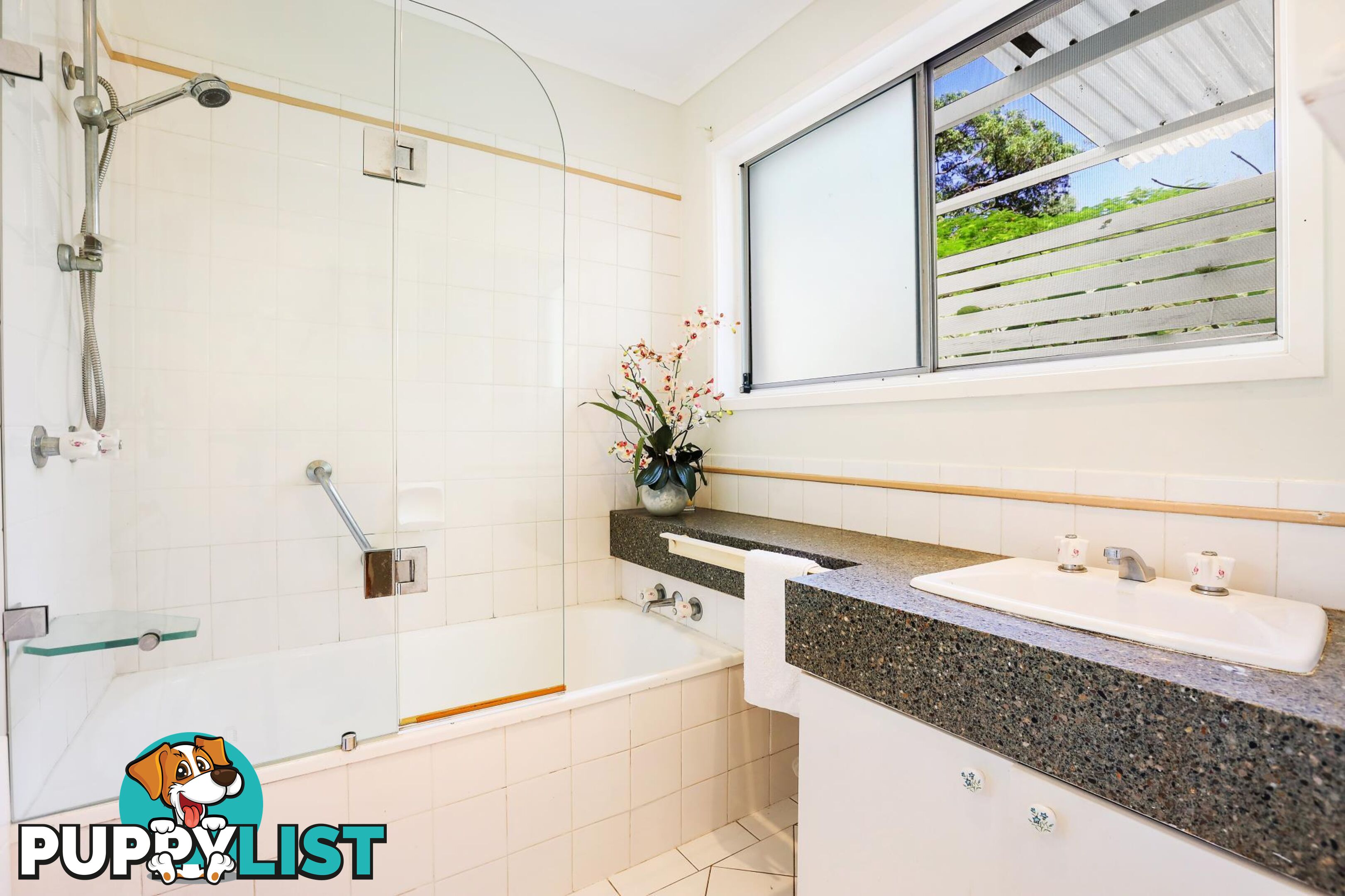 22 Viscount Drive TALLAI QLD 4213