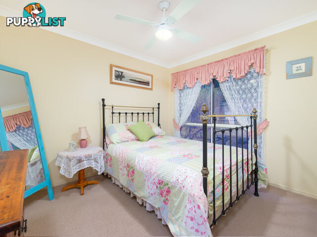 82 Larch Road TAMBORINE QLD 4270