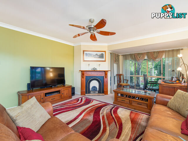 82 Larch Road TAMBORINE QLD 4270