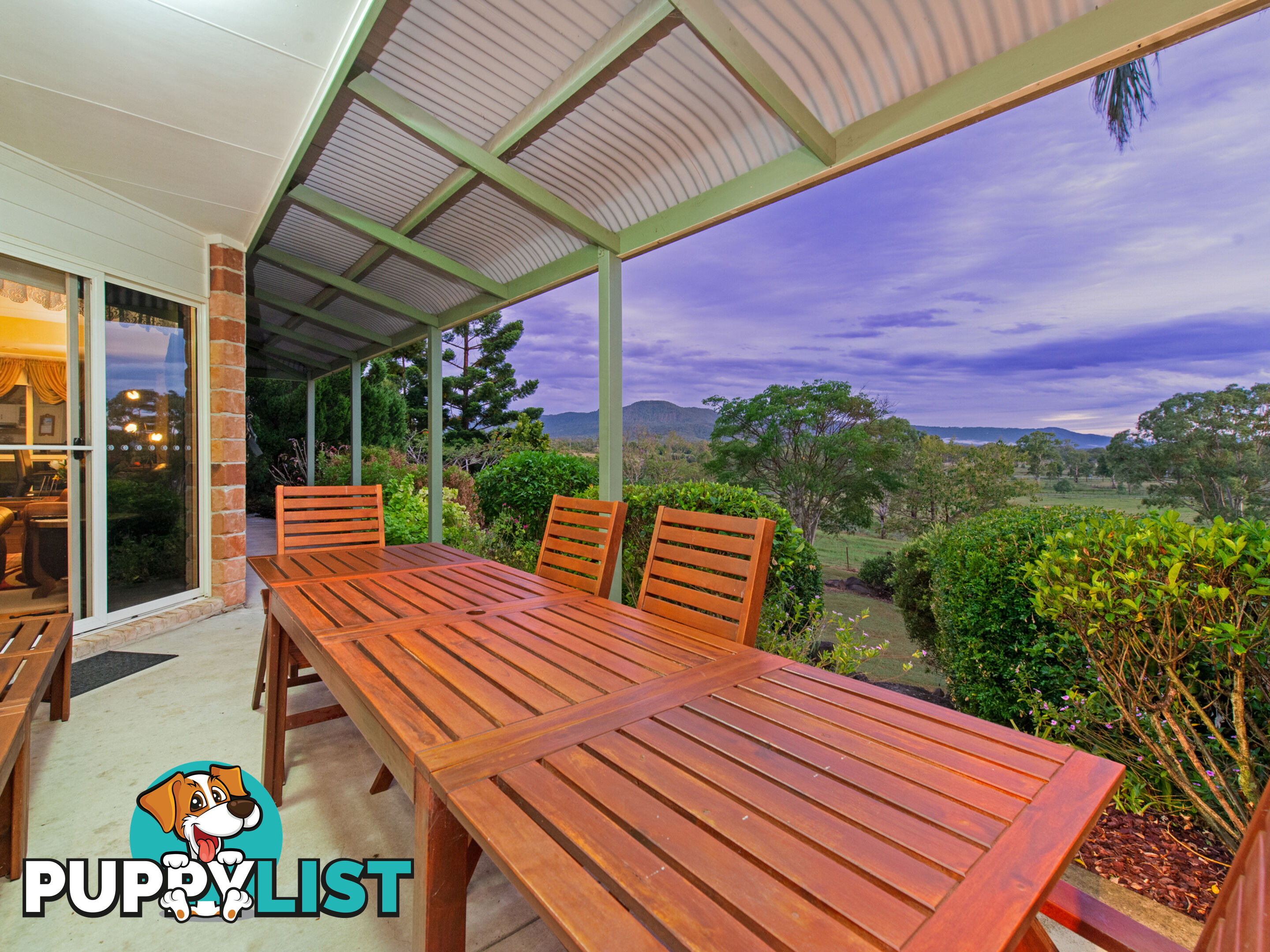 82 Larch Road TAMBORINE QLD 4270