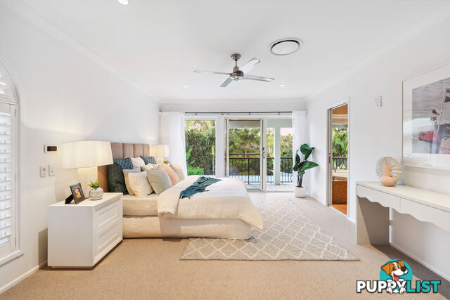 332 Ron Penhaligon Way ROBINA QLD 4226