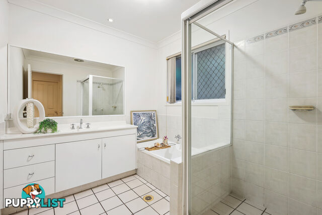 6 Redwing Court BURLEIGH WATERS QLD 4220