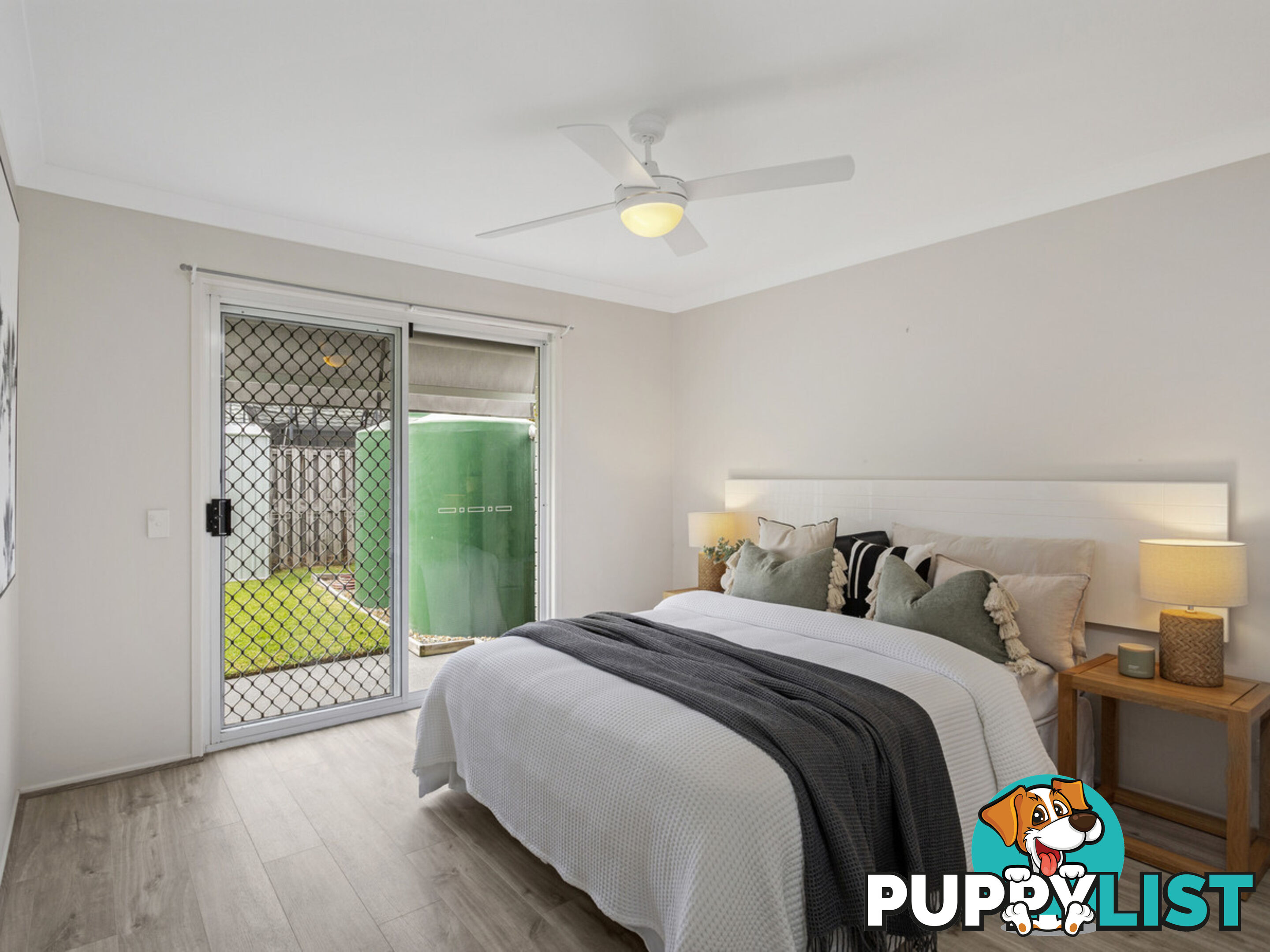 5 Summerwine Street BURLEIGH WATERS QLD 4220