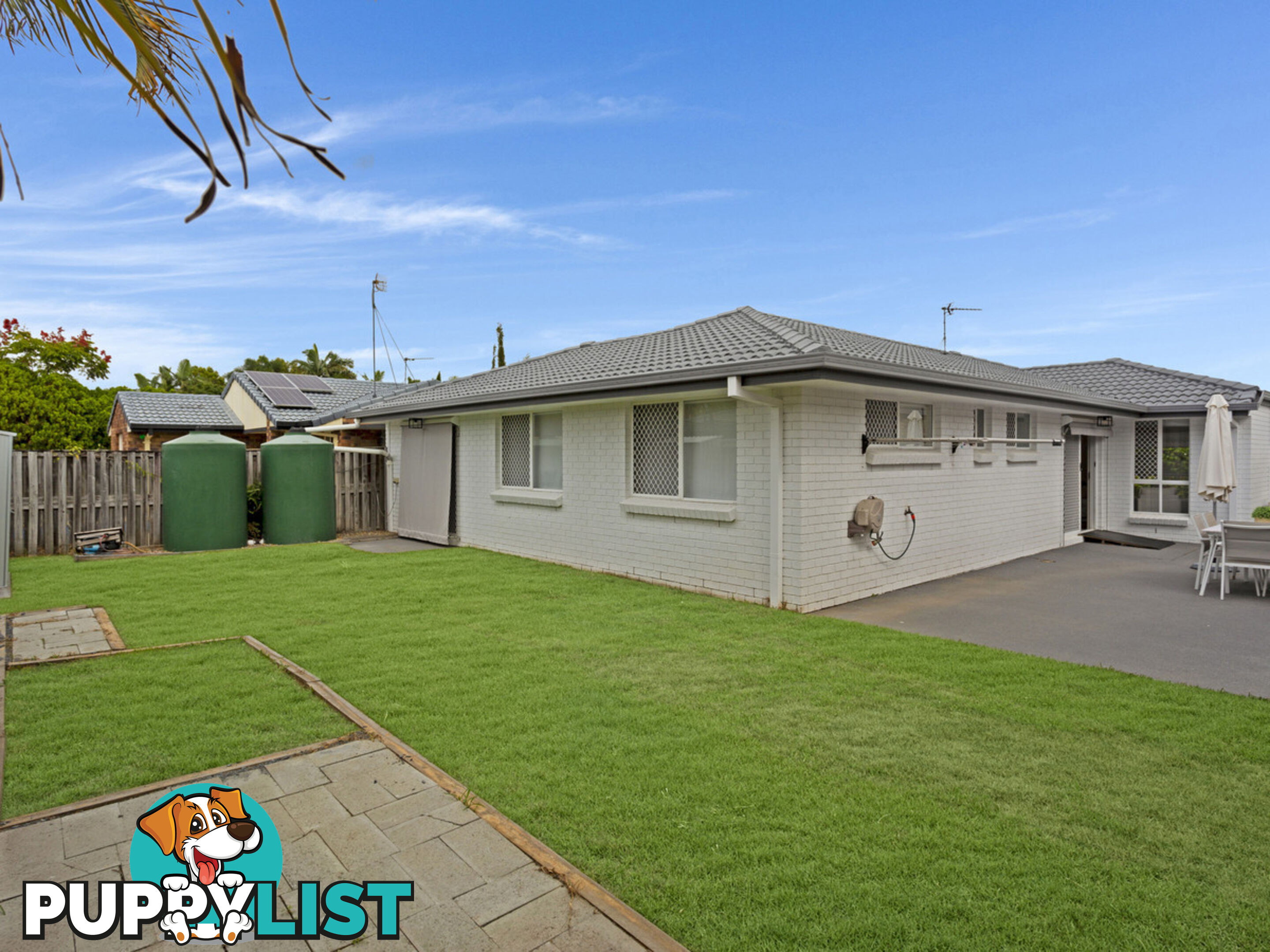 5 Summerwine Street BURLEIGH WATERS QLD 4220