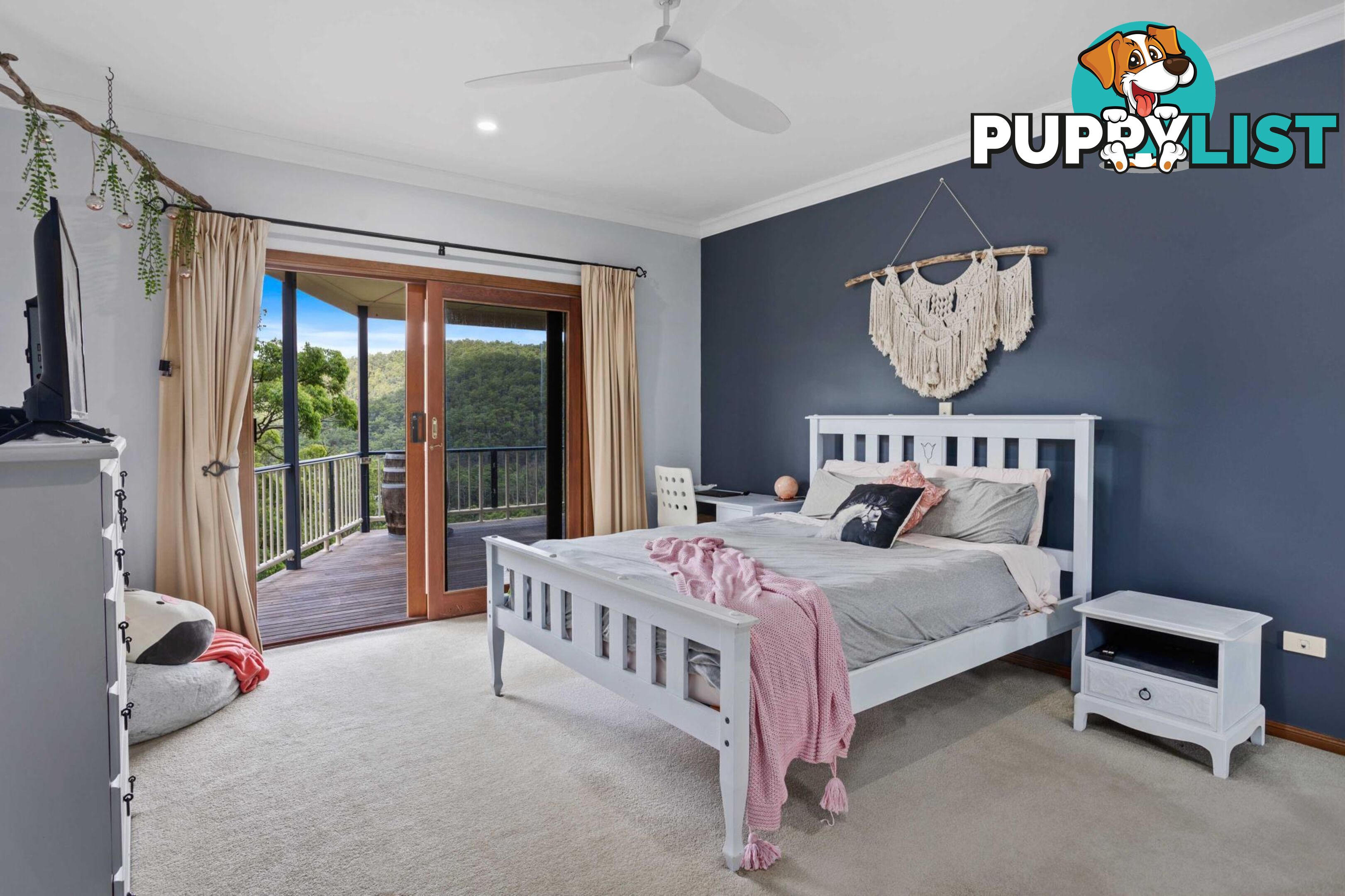 118 Clagiraba Road CLAGIRABA QLD 4211