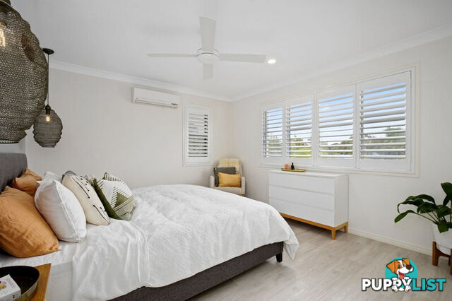 70 Venice Street BURLEIGH WATERS QLD 4220