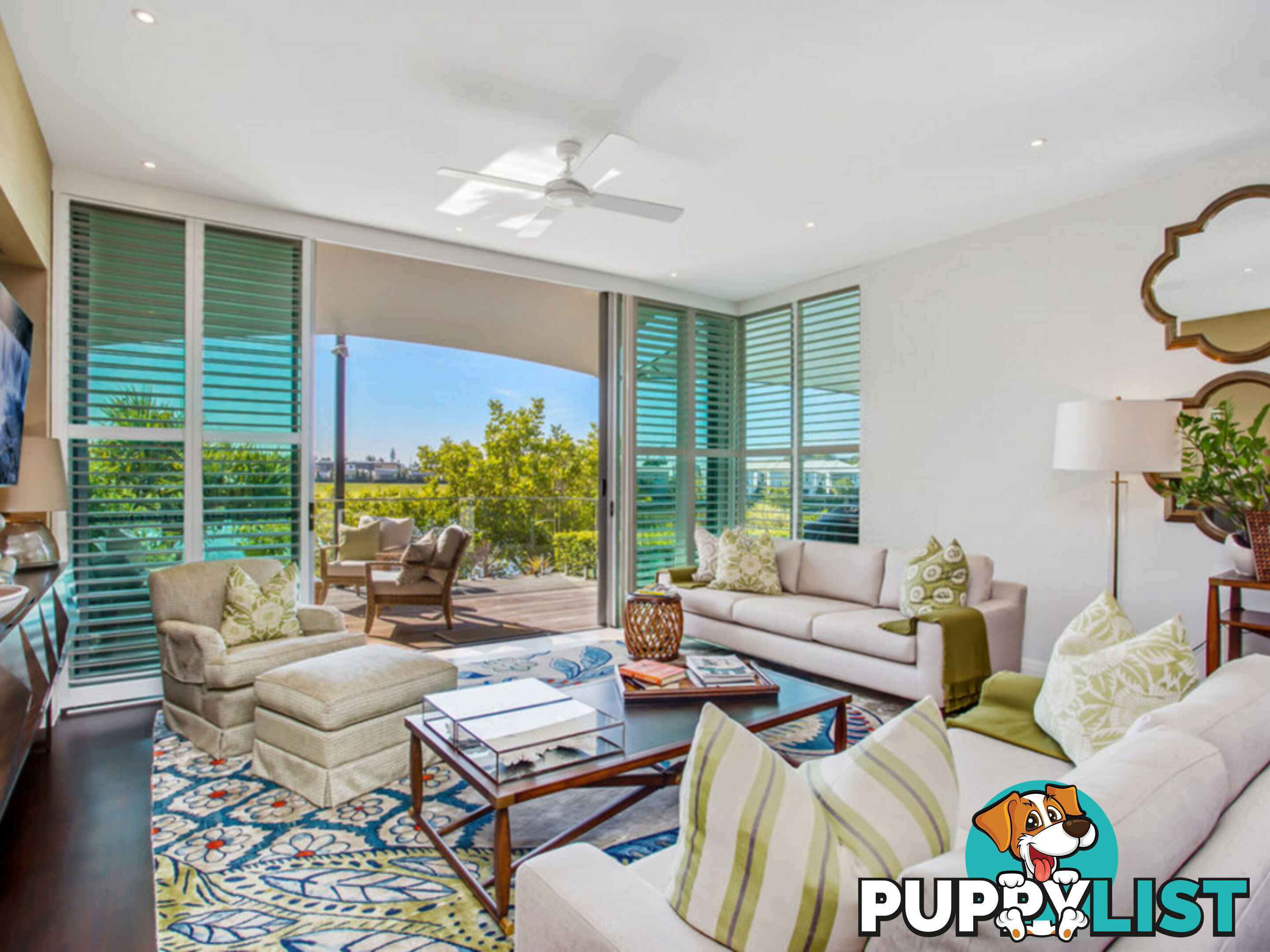 5057 Emerald Island Drive CARRARA QLD 4211