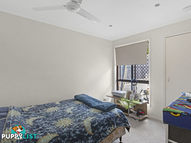 1/2 Gumbeel Court HIGHLAND PARK QLD 4211