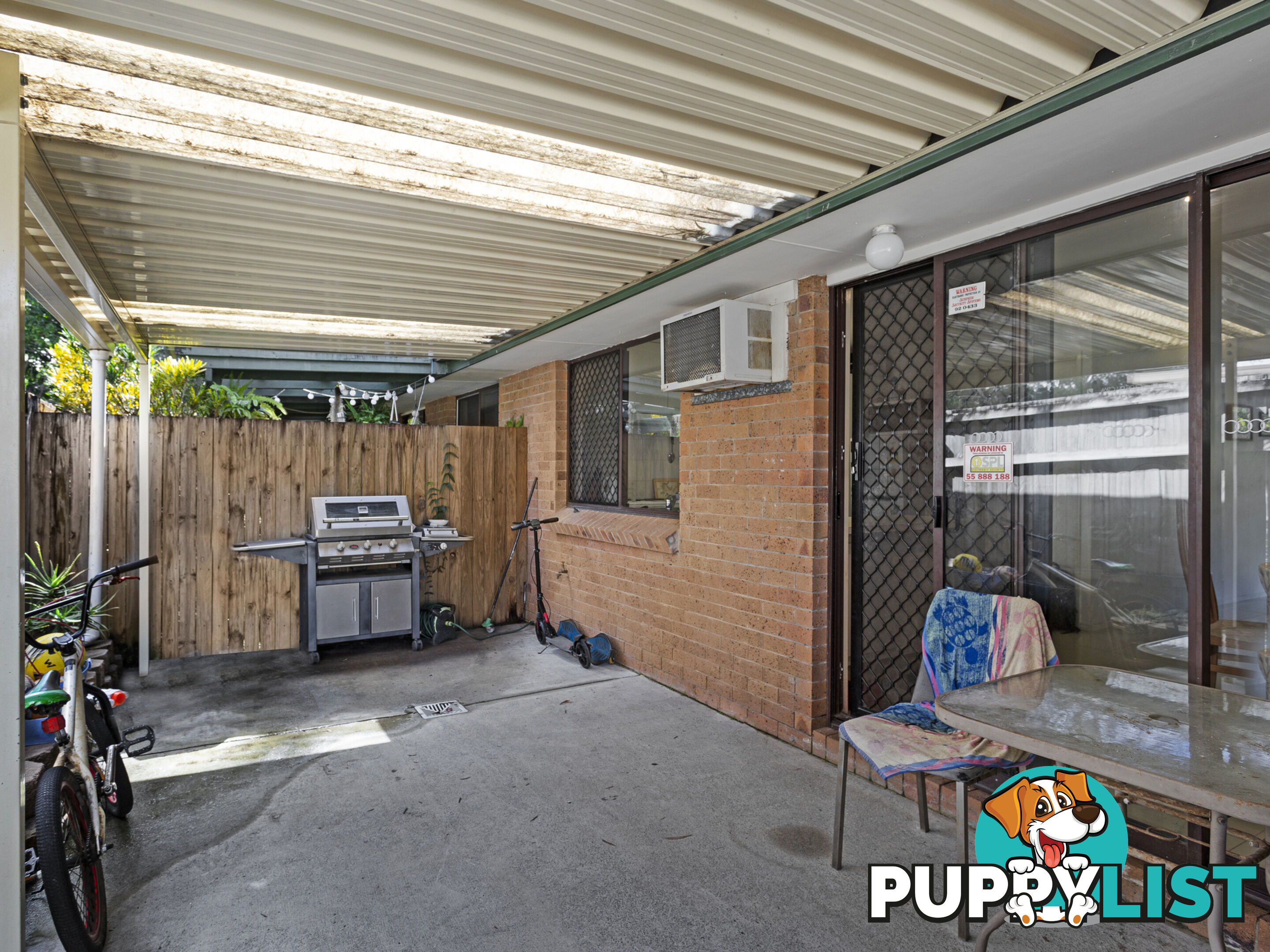 1/2 Gumbeel Court HIGHLAND PARK QLD 4211