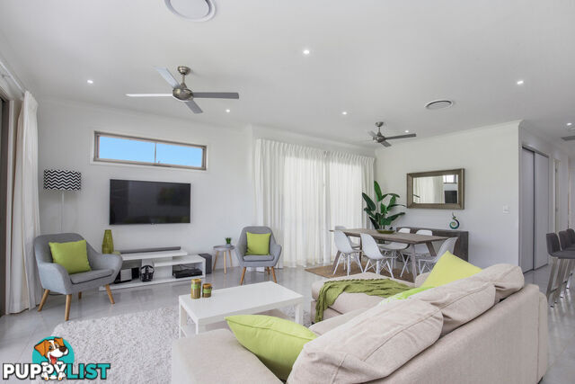 166/1 The Inlet Drive CARRARA QLD 4211