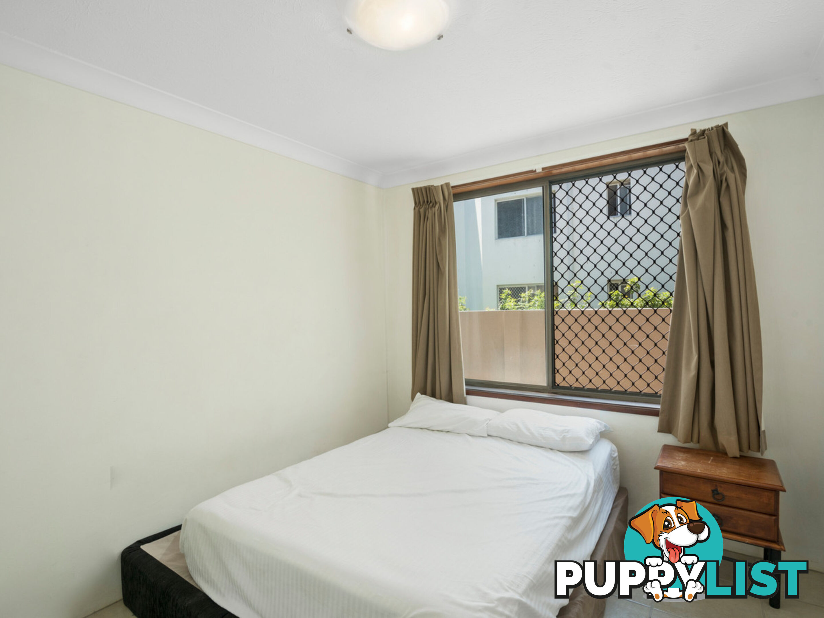 5/35 Old Burleigh Road SURFERS PARADISE QLD 4217