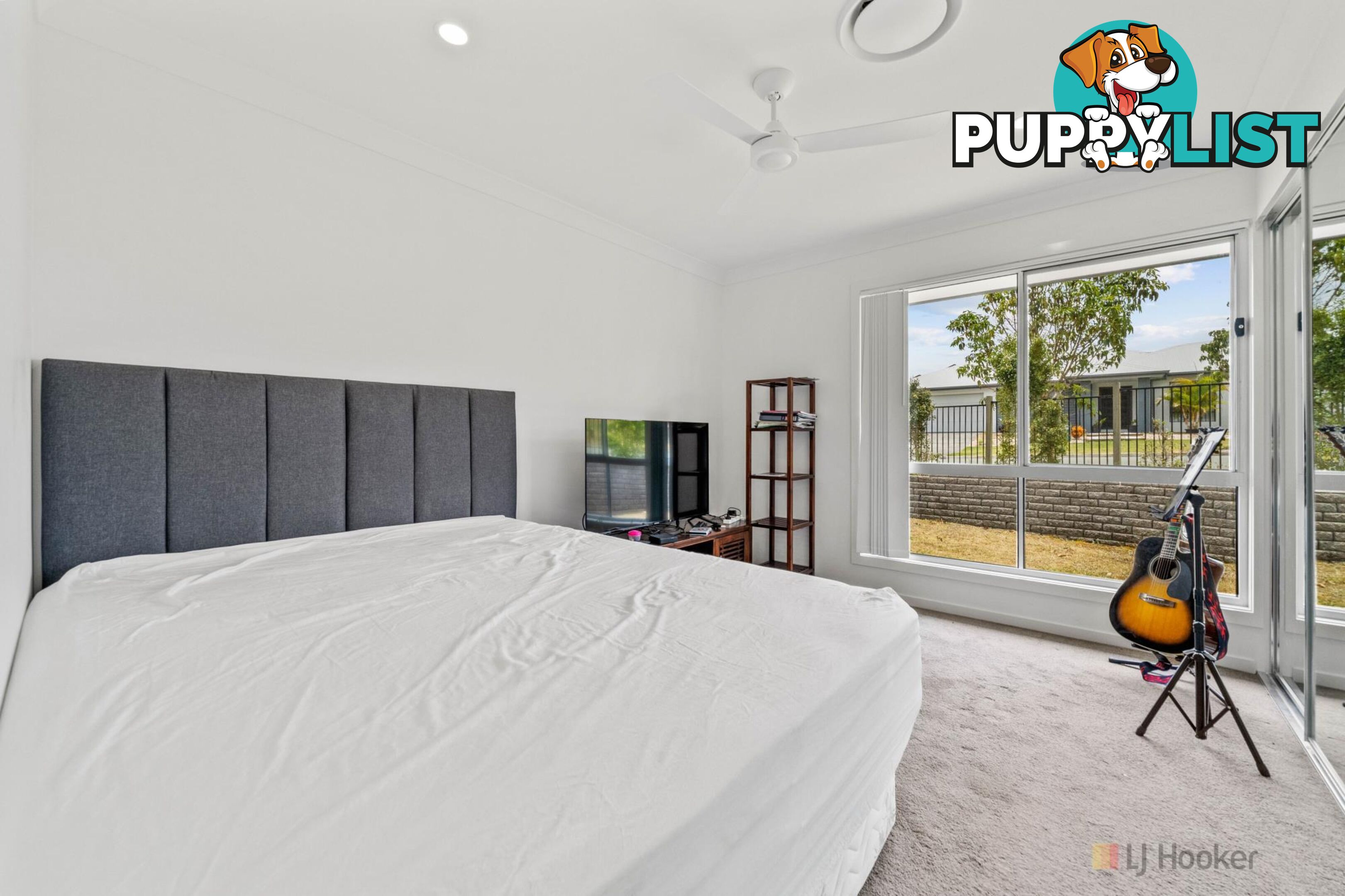 34A Looby Crescent PIMPAMA QLD 4209