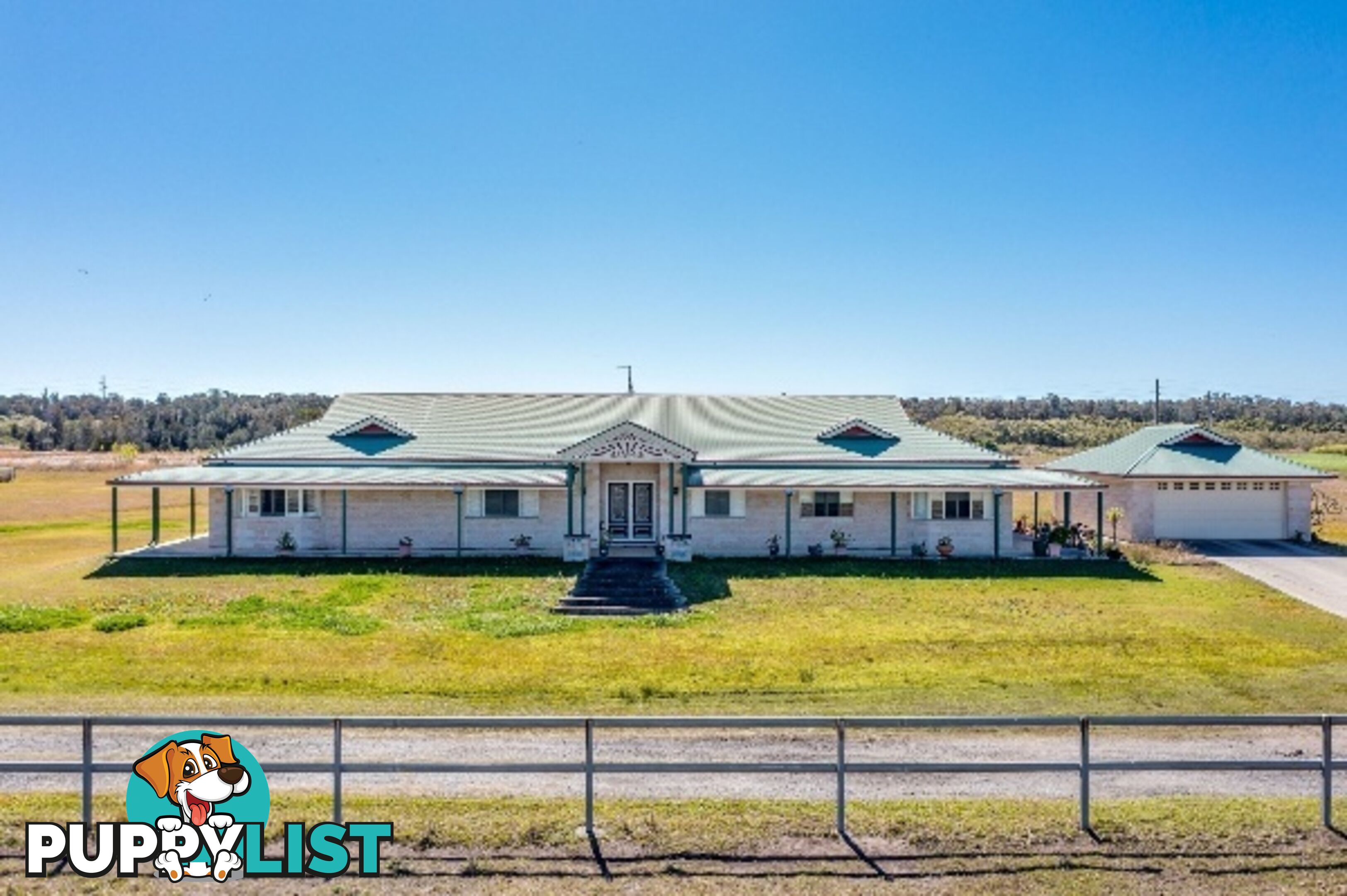 27 Rocky Point Road WOONGOOLBA QLD 4207