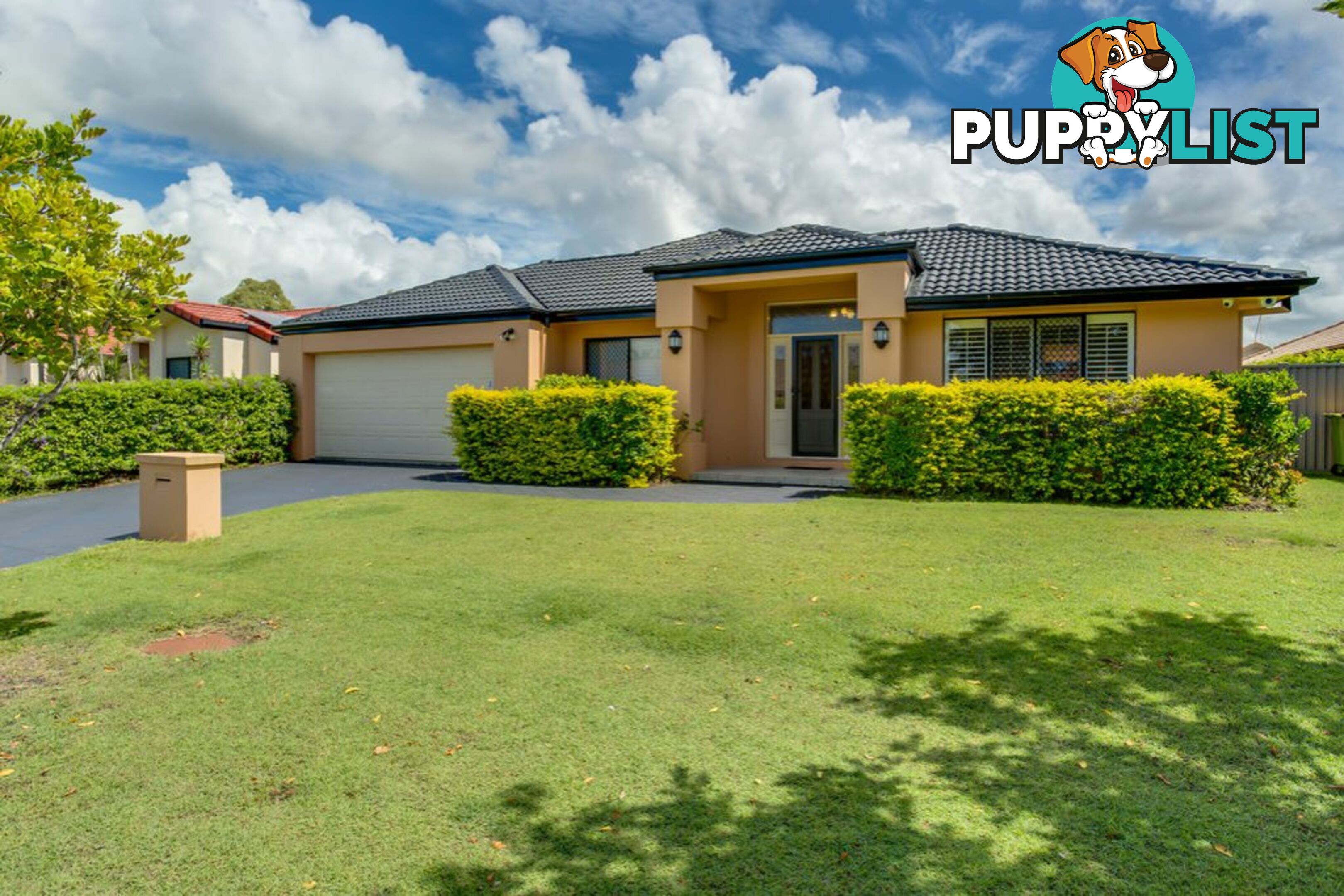 30 Shoalwater Court BURLEIGH WATERS QLD 4220