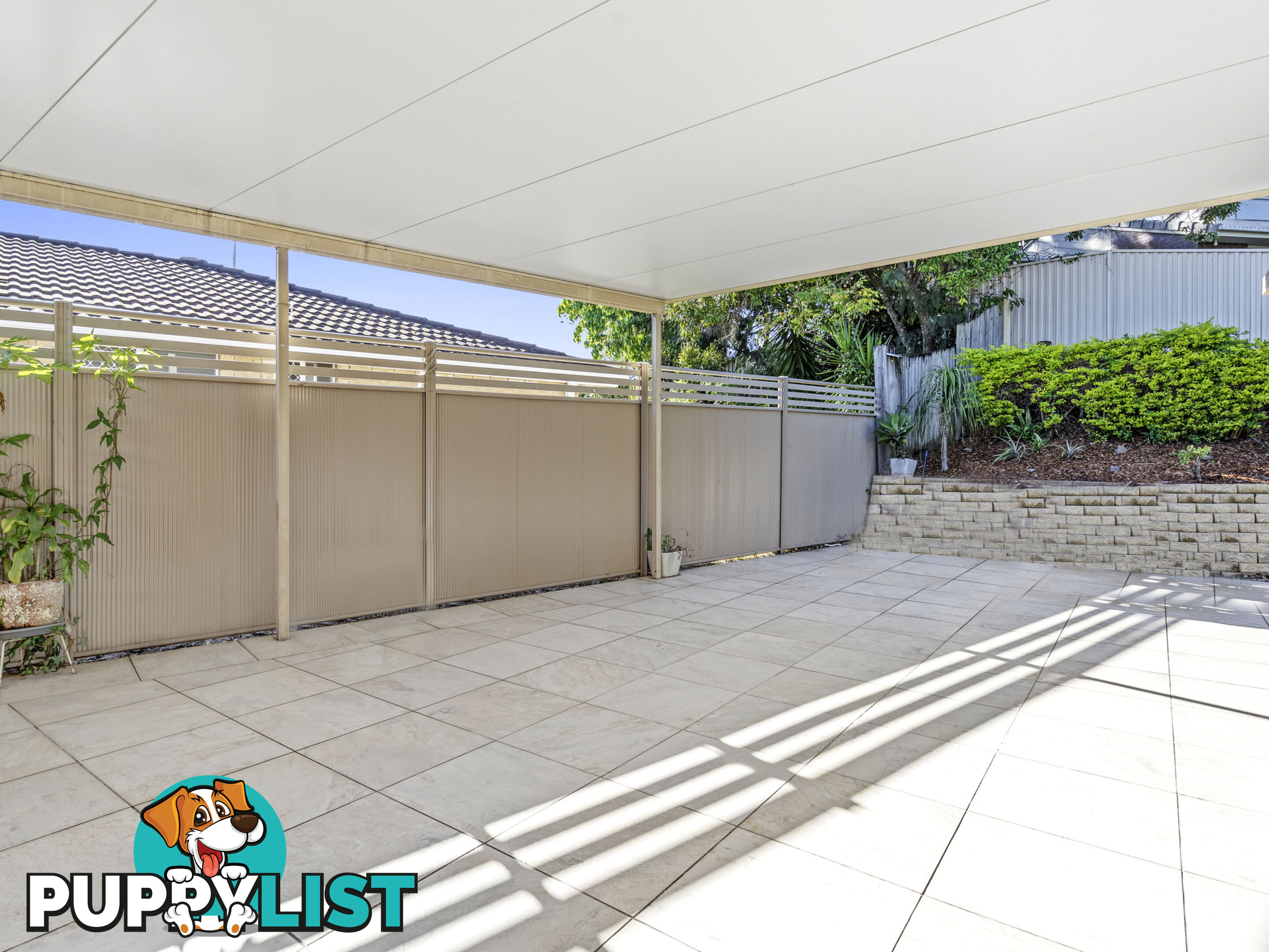 4 Dawnann Court CARRARA QLD 4211