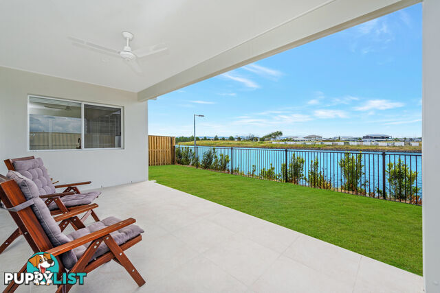 2/1 Lyra Avenue HOPE ISLAND QLD 4212