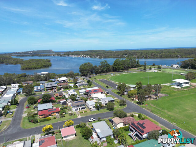 27/478 Ocean Drive LAURIETON NSW 2443